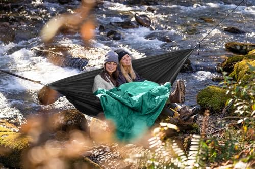 COVACURE Camping Blanket - Waterproof Outdoor Blanket, Packable & Lightweight, Warm Puffy Quilt for Camping, Hiking, Backpacking, Travel, Beach Essentials - color: Down Green