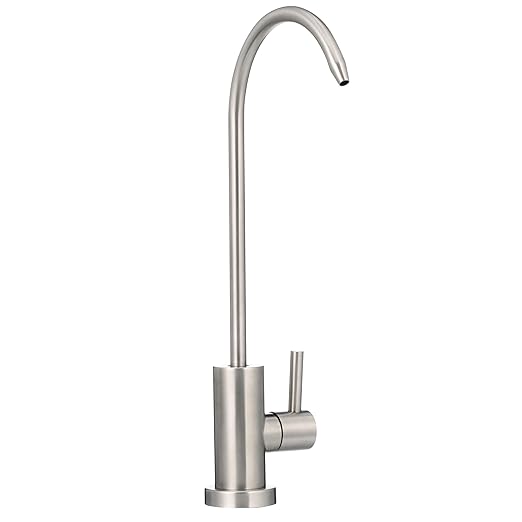 Aqua-Pure 3MDW301 Under Sink Dedicated Faucet Water Filter System, for Lead, VOC's, Microplastics, Cysts, Bad Taste and Odor, Asbestos, MTBE and TTHM Reduction, Includes Faucet
