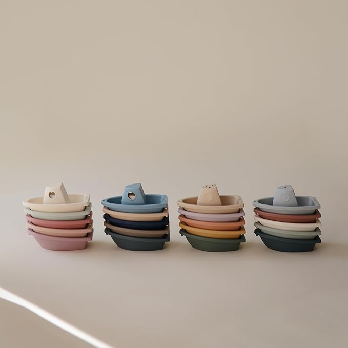 mushie Stackable Bath Boats Toy (Ocean) | Floating Bathtub Toys for Baby & Toddler, Set of 5 | Made in Denmark