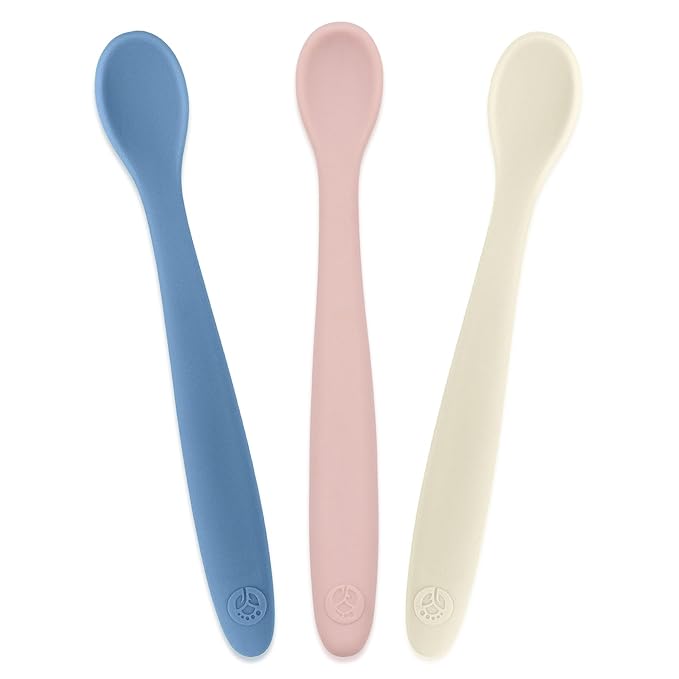 WeeSprout Silicone Baby Spoons - First Stage Infant Feeding Utensils With Soft-Tip, Bendable Kitchenware for Parent & Self-Feeding, Ultra-Durable, Dishwasher Safe, Travel Case, Set of 3