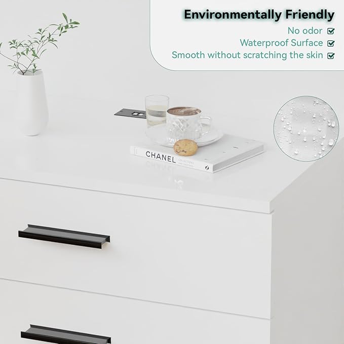 Dresser with Power Outlets Wooden 4 Drawer Dresser with USB and Type C Port Chest of Drawers for Bedroom Tall White Organizer Storage for Living Room Hallway Closet