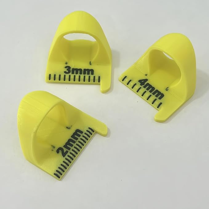 Sewing Finger Ruler for Even Stitches, Magnetic Seam Guide Sewing Kit Supplies Non-Slip Template Mini Measuring Gauge 4mm 3mm 2mm, Quilting Templates Precision Sewing DIY Handmade Sewing Tool (Yellow)