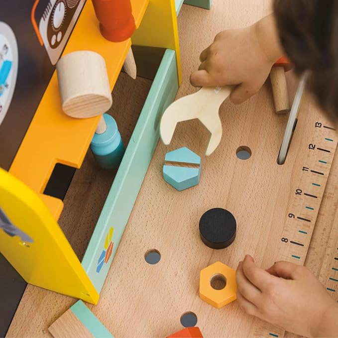 Le Toy Van - Wooden Toy Work Bench Set | Large Educational Construction Set for Role Play | Pretend Play Wooden Tools - Suitable for 3 Year Olds+