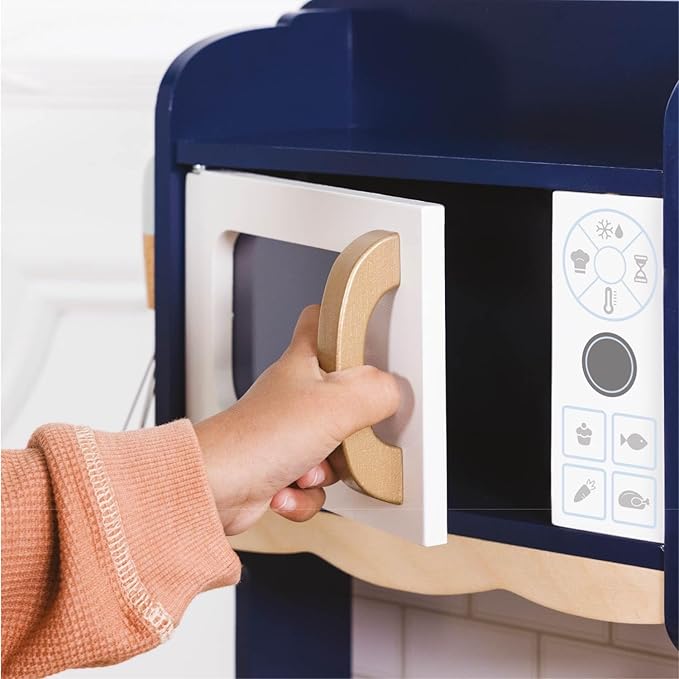 Le Toy Van Oxford Deluxe Toy Kitchen Premium Wooden Toys for Kids Ages 3 Years & Up, Oxford Deluxe Kitchen