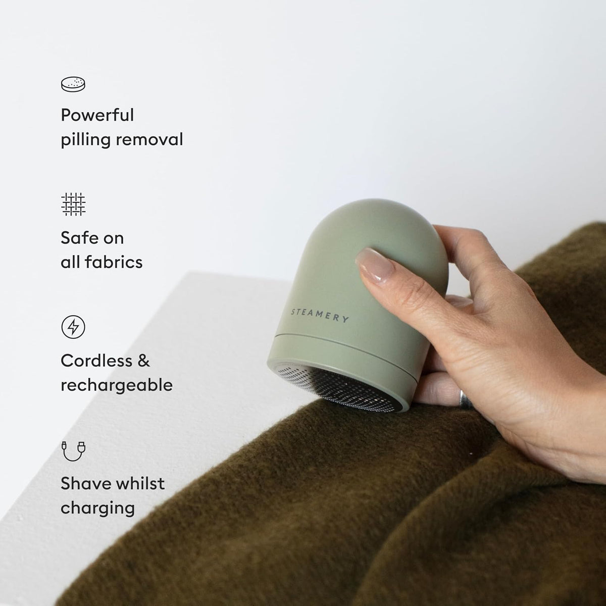 Steamery Fabric Shaver Pilo 2, Removes Lint and Pilling from Clothes and Textiles, Rechargeable Lint Remover with USB, Green