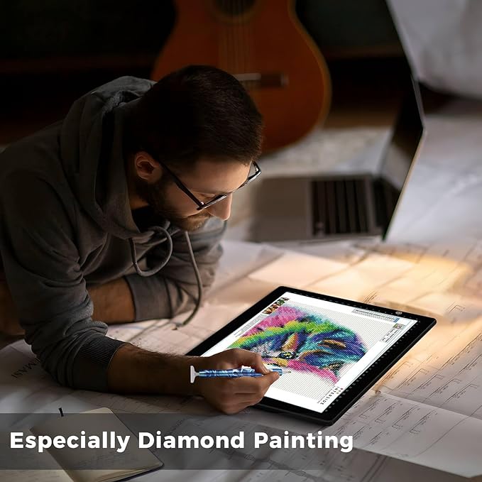 HIUKCOLED A4 Light Tracing Box with 4 Pcs Clips, Stepless Adjustable Brightness Ultra-Thin Light Pad, USB Powered LED Light Board for Drawing,Diamond Painting,Sketching,Animation,X-Ray,Sand Painting