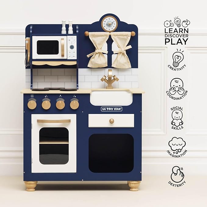Le Toy Van Oxford Deluxe Toy Kitchen Premium Wooden Toys for Kids Ages 3 Years & Up, Oxford Deluxe Kitchen