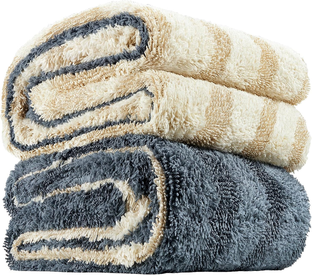 Fantasticlean Large Car Drying Towel- 26‘’ by 20'', 2 Pack-Premium Microfiber Cleaning Cloth with Twisted Loop & Coral Fleece, Ultra Absorbent, Scratch-Free for Car Detailing