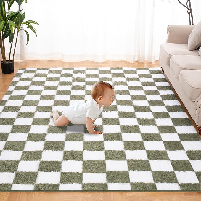 Super Soft Rug for Bedroom, 5x8 Ft Green and White Area Rug Classic Checkered Shaggy Anti-Skid High Pile Soft Fluffy Rug Fuzzy Carpet for Living Room Bedroom Kids Room Nursery, Dorm Home Decor
