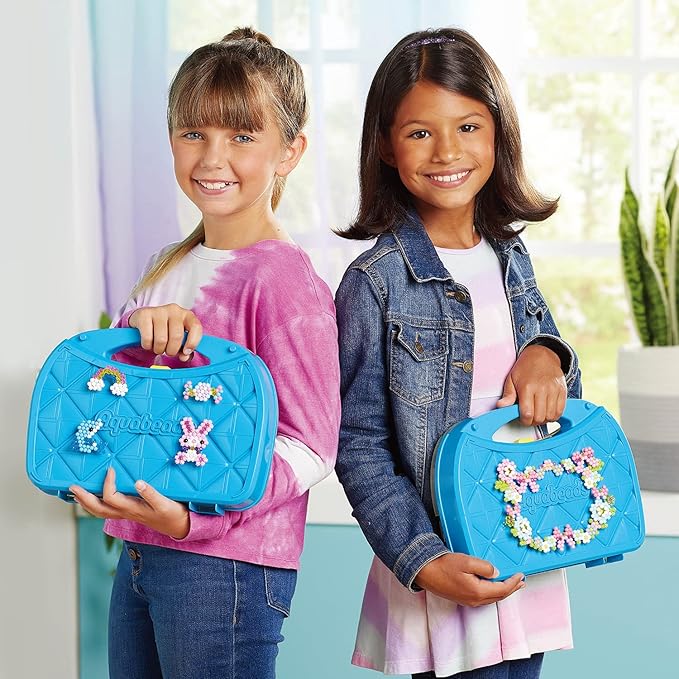 Aquabeads Beginners Carry Case - Fun and Creative Arts & Crafts Bead Kit for Kids Ages 4 and Up - Includes Over 900 Beads