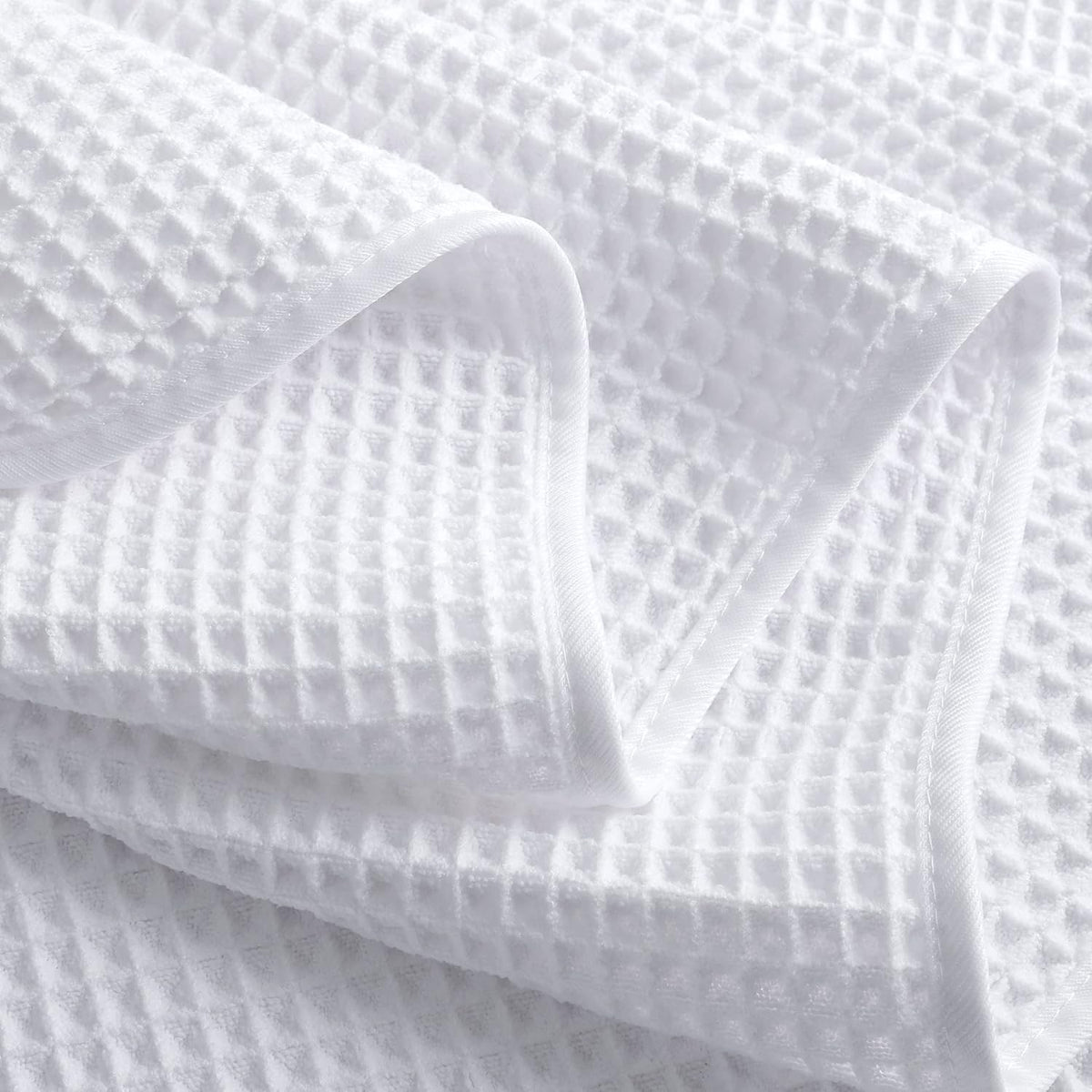 POLYTE Microfiber Oversize Quick Dry Lint Free Bath Towel, 60 x 30 in, 4 Pack (Waffle Weave)