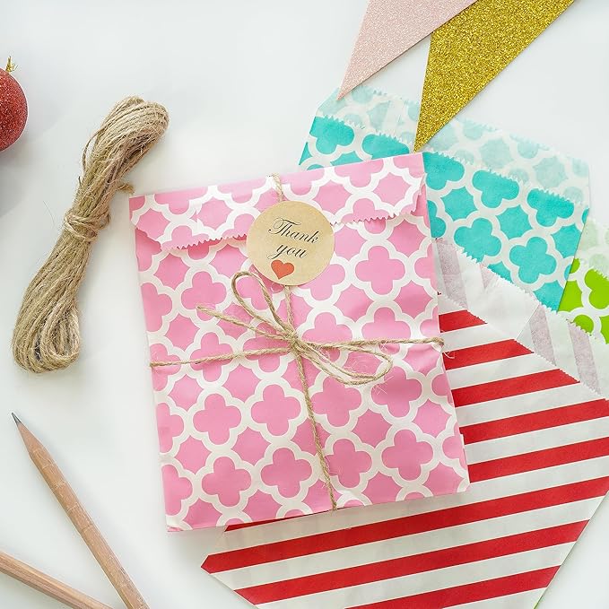 KEYYOOMY 100 Pcs Rose Gold Candy Buffet Bags Small Cookie Bag Polka Dot Paper Treat Bag for Wedding Birthday Party (5 inch x 7 inch)