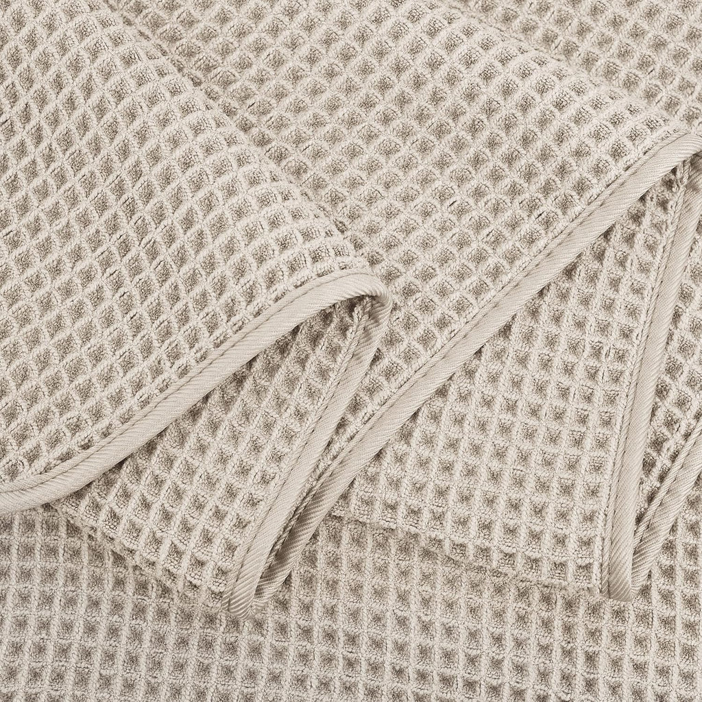 POLYTE Microfiber Oversize Quick Dry Lint Free Bath Towel, 60 x 30 in, 4 Pack (Waffle Weave)